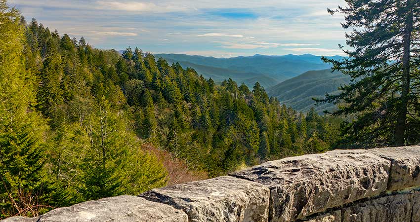 View of Newfound Gap in the Great Smoky Mountains at the beginning of fall.